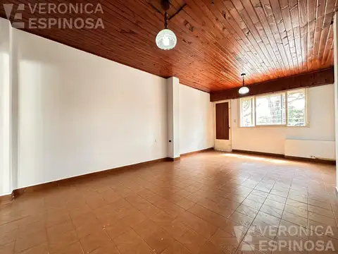 Depto Tipo Casa en Venta con 2 cocheras