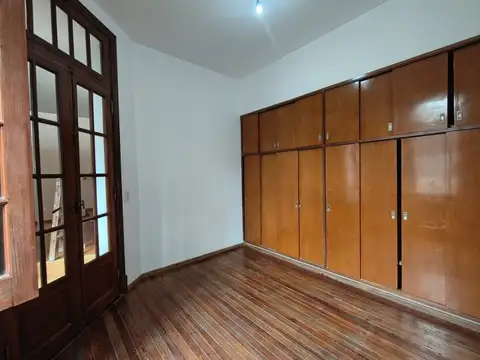 Depto Tipo Casa en Alquiler de 2 dormitorios