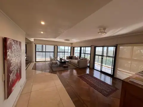 Departamento en Venta de 5 ambientes