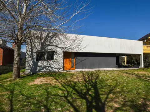 Casa de 3 dormitorios con Jardin