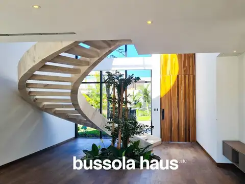 Casa en Alquiler de 4 dormitorios
