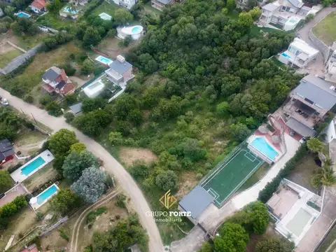 Terreno en Venta en Villa Del Lago, USD 60.000