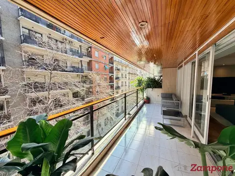 Departamento en Alquiler con 3 cocheras