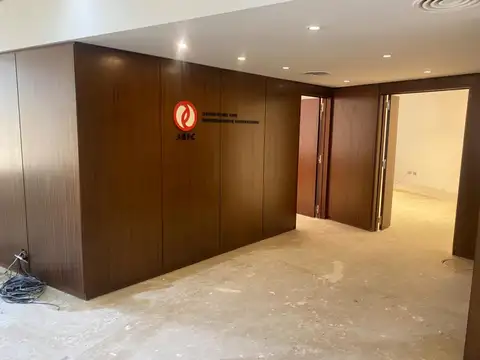 Oficina en Alquiler 33 años