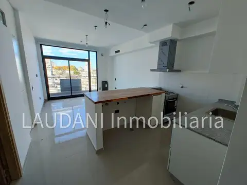 Monoambiente al Frente a Estrenar en Monte Castro