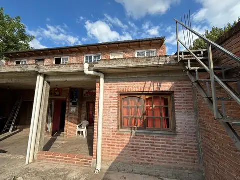 Casa en Venta en Francisco Alvarez, USD 64.000