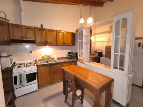 Casa 4 ambientes con 1 baño