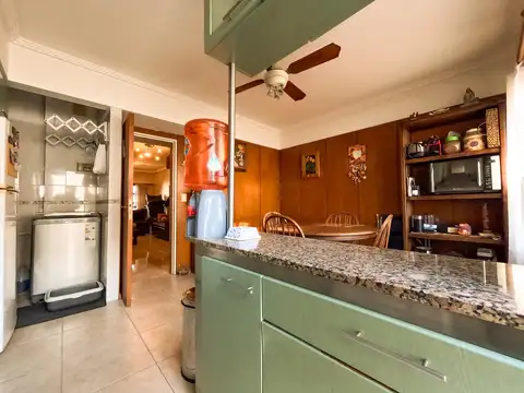Depto Tipo Casa en Venta con 1 cocheras