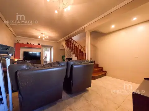 Depto Tipo Casa en Venta de 4 ambientes
