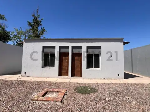 Casa 4 ambientes con 1 baño