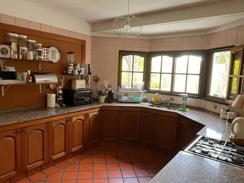 Casa en Venta en San Isidro Labrador, USD 490.000