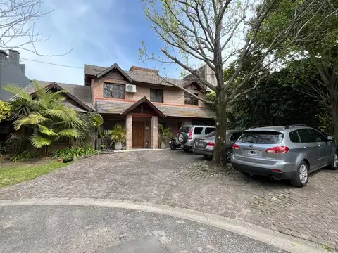 Casa en Venta de 6 dormitorios
