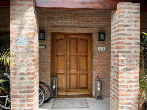 Casa en Venta en San Isidro Labrador, USD 490.000