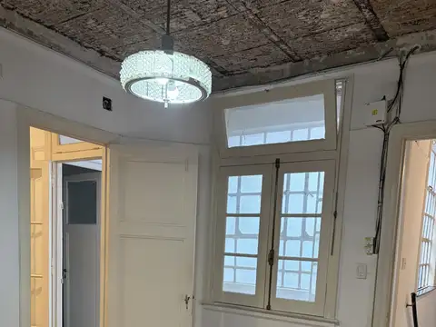 CASA TIPO P.H. DE 2 PLANTAS, ENTRADA INDEPENDIENTE, DESTINO COMERCIAL/PROFESIONAL, BELGRANO.