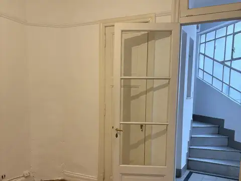 Oficina en Alquiler al Este