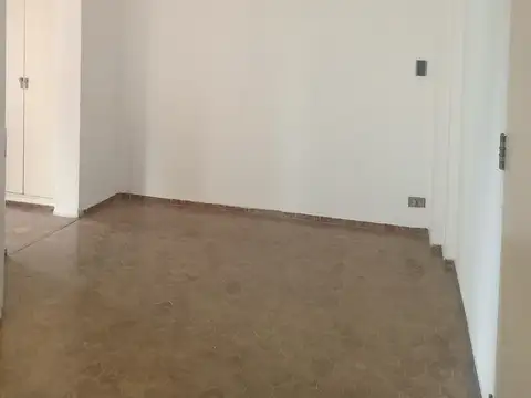 Emilio Mitre 900