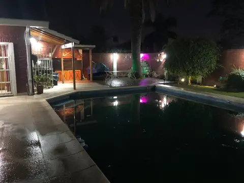 Casa en Venta en Quilmes Oeste, USD 390.000