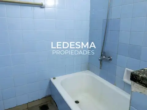 Depto Tipo Casa en Venta 50 años