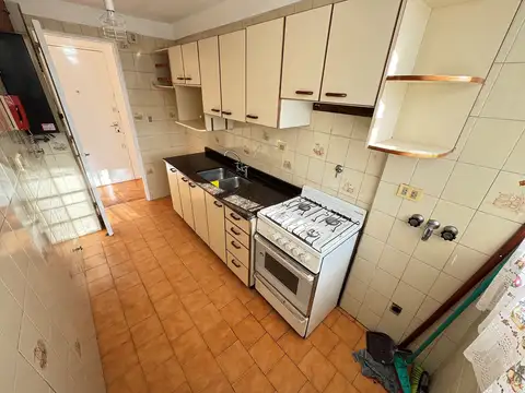 Departamento en Venta en Parque Centenario, USD 98.000