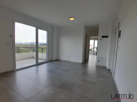 Hipólito Yrigoyen 493 100