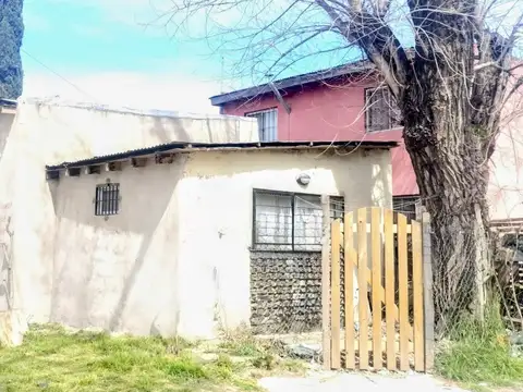 VENTA PROPIEDAD CON RENTA EN DEL VISO C PILETA