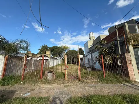 Terreno en Venta 40  mts Fondo