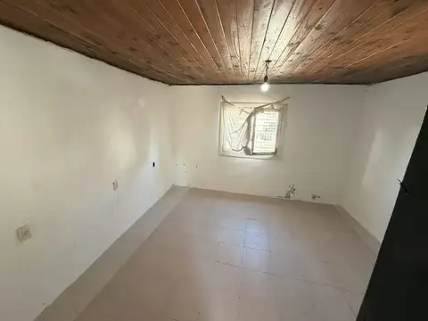 Depto Tipo Casa 3 ambientes con 1 baño