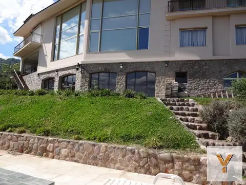 Casa venta - 5 dormitorios 6 baños - 11500mts2 totales  - Club de Campo Altos de San Lorenzo