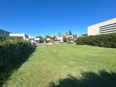 Terreno en Venta en Nuevo Quilmes, USD 350.000