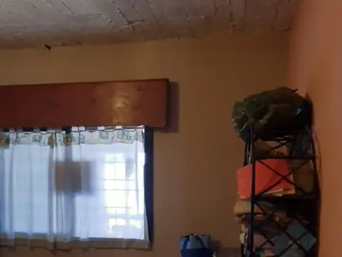 CASA EN VENTA EN FLORENCIO VARELA