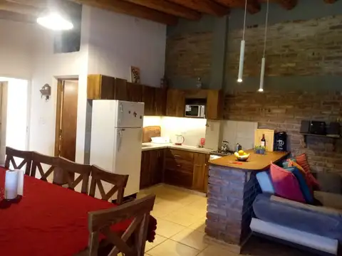 Avenida Mathus Hoyos 7600