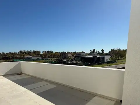 Casa en Venta en Pilar Del Este, USD 250.000