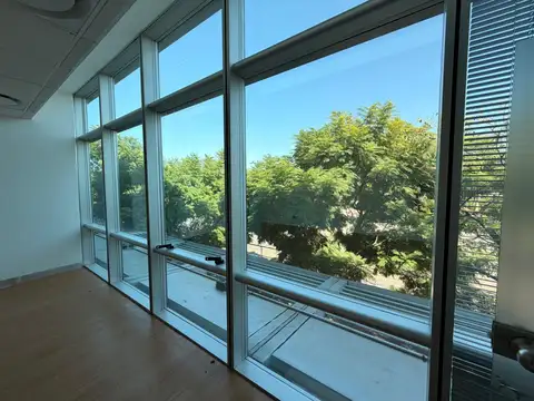 Oficina Monoambiente con 3 baños