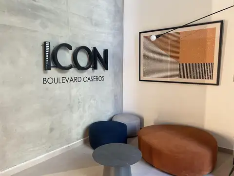 Avenida Caseros 700