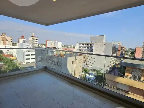 Departamento en Alquiler de 3 dormitorios