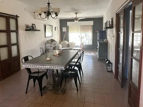 Casa en Venta en Zárate, USD 105.000