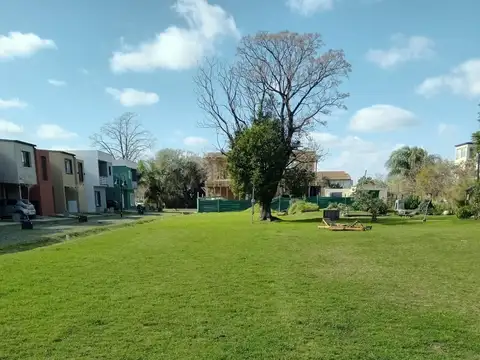 Terreno en Venta de 180,0 m2