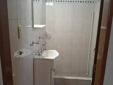 Departamento en Alquiler en Ramos Mejia Sur, $ 600.000