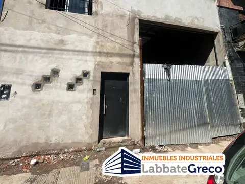 Galpon en Alquiler 8,66  mts Frente