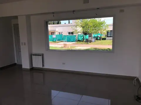 Casa en Venta en Manzanares Chico, USD 160.000