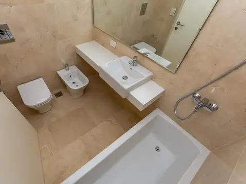 Departamento en Venta en La Lucila, USD 320.000