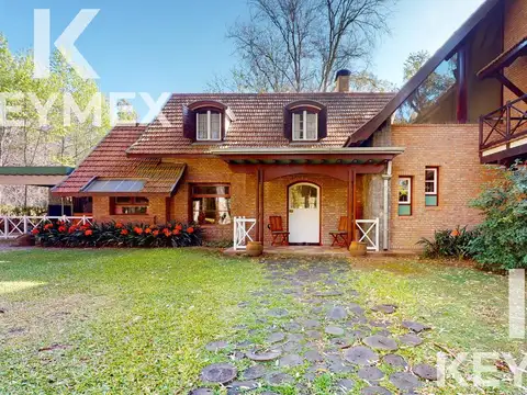 VENTA DE CASA DE 4 DORMITORIOS EN CAMPOS DE ROCA