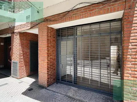 Local En Alquiler en Zeballos al 700 casi esquina Buenos Aires