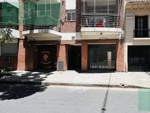 Zeballos al 700 Local Comercial