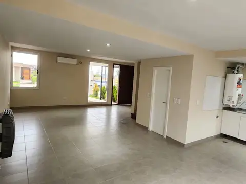 Depto Tipo Casa en Venta de 2 dormitorios