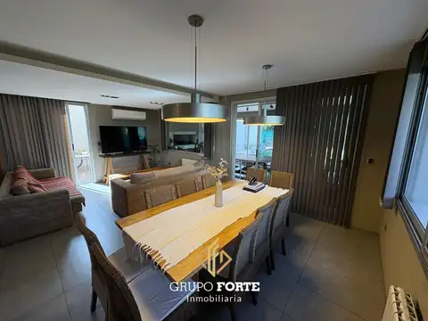 Casa 4 ambientes con 3 baños