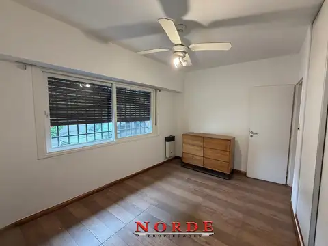 VENTA • PARQUE AVELLANEDA • CASA • 4 AMBIENTES •PATIO Y TERRAZA