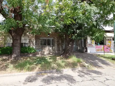 VENTA CASA 5 AMBIENTES SAN ANTONIO DE PADUA