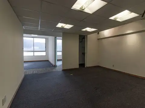 Oficina en Venta con 1 cochera