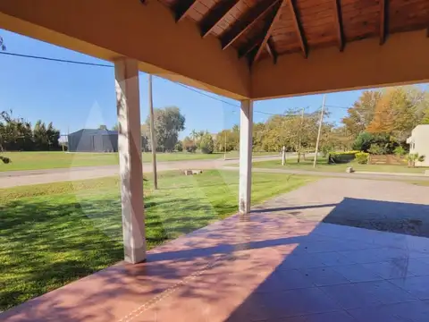 Casa en Venta en Aero Country Club, USD 200.000